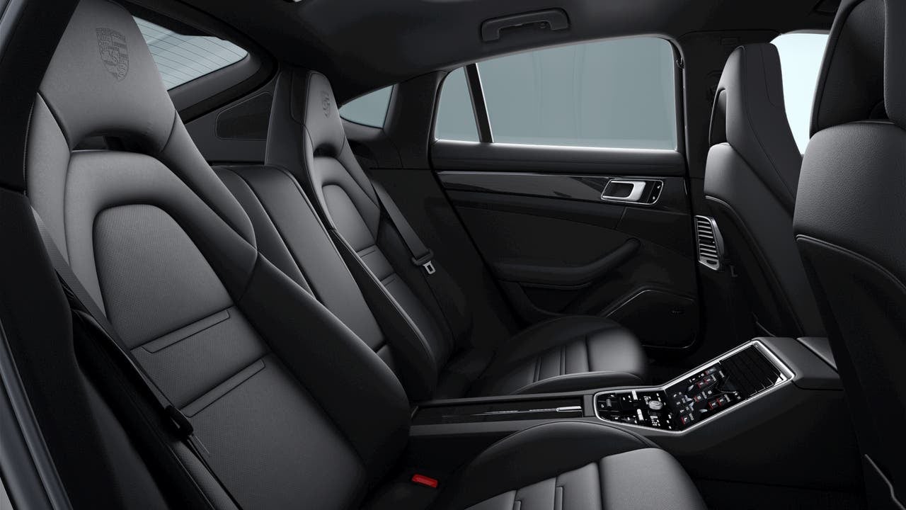 2023 Porsche Panamera Panamera Platinum Edition