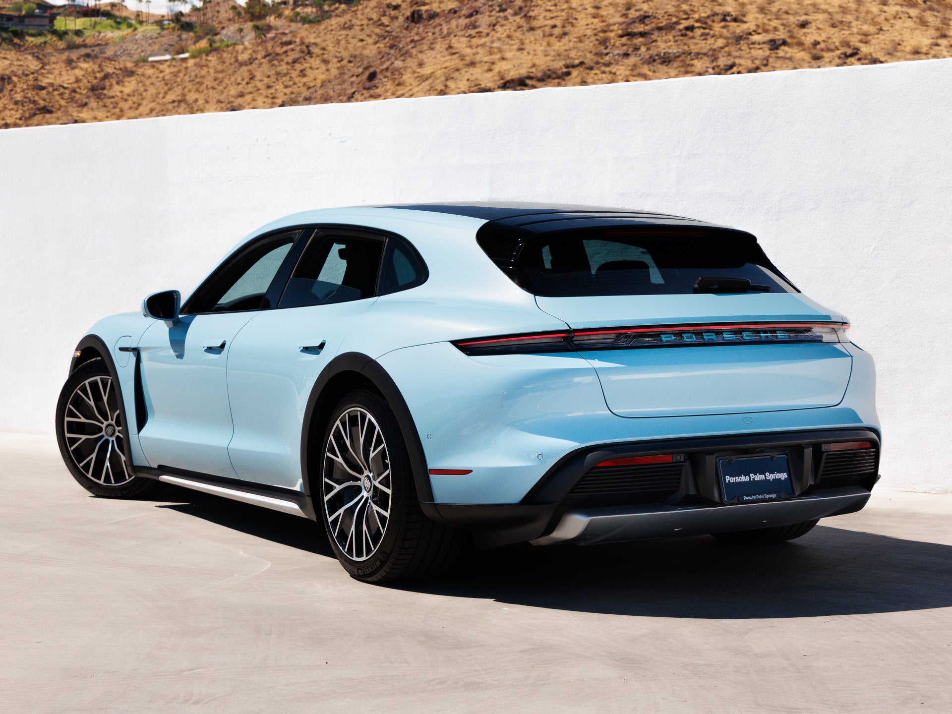 2022 Porsche Taycan Taycan 4 Cross Turismo