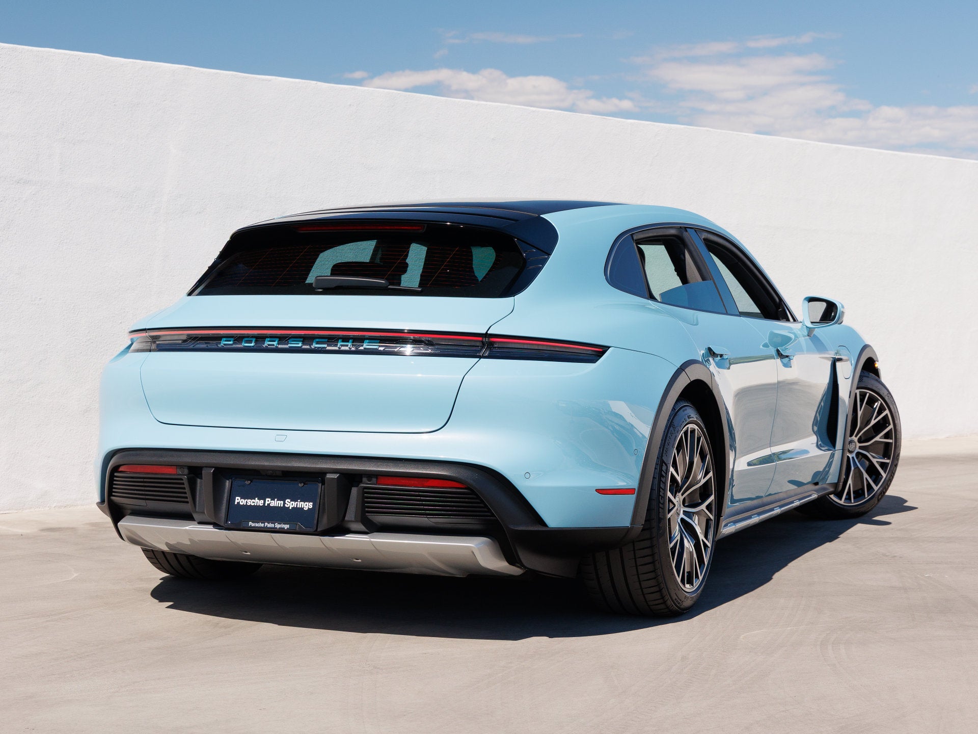 2022 Porsche Taycan Taycan 4 Cross Turismo