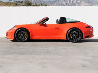2019 Porsche 911 911 Targa 4 GTS