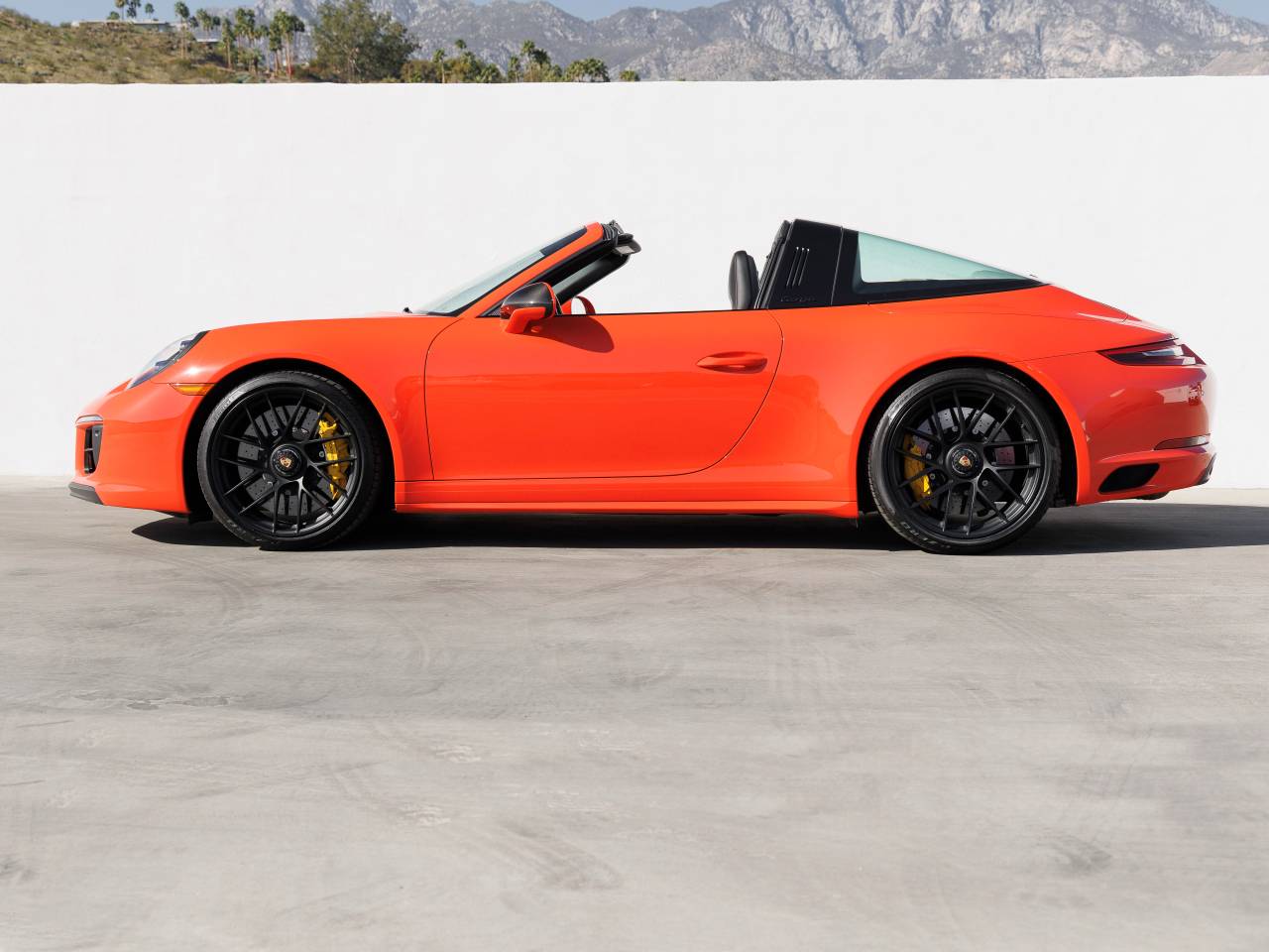 2019 Porsche 911 911 Targa 4 GTS