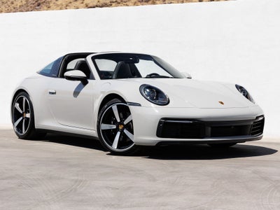 2022 Porsche 911 Targa 4S