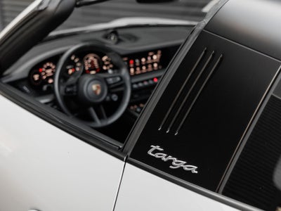 2022 Porsche 911 Targa 4S