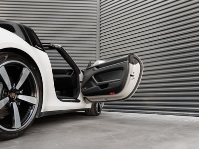 2022 Porsche 911 Targa 4S