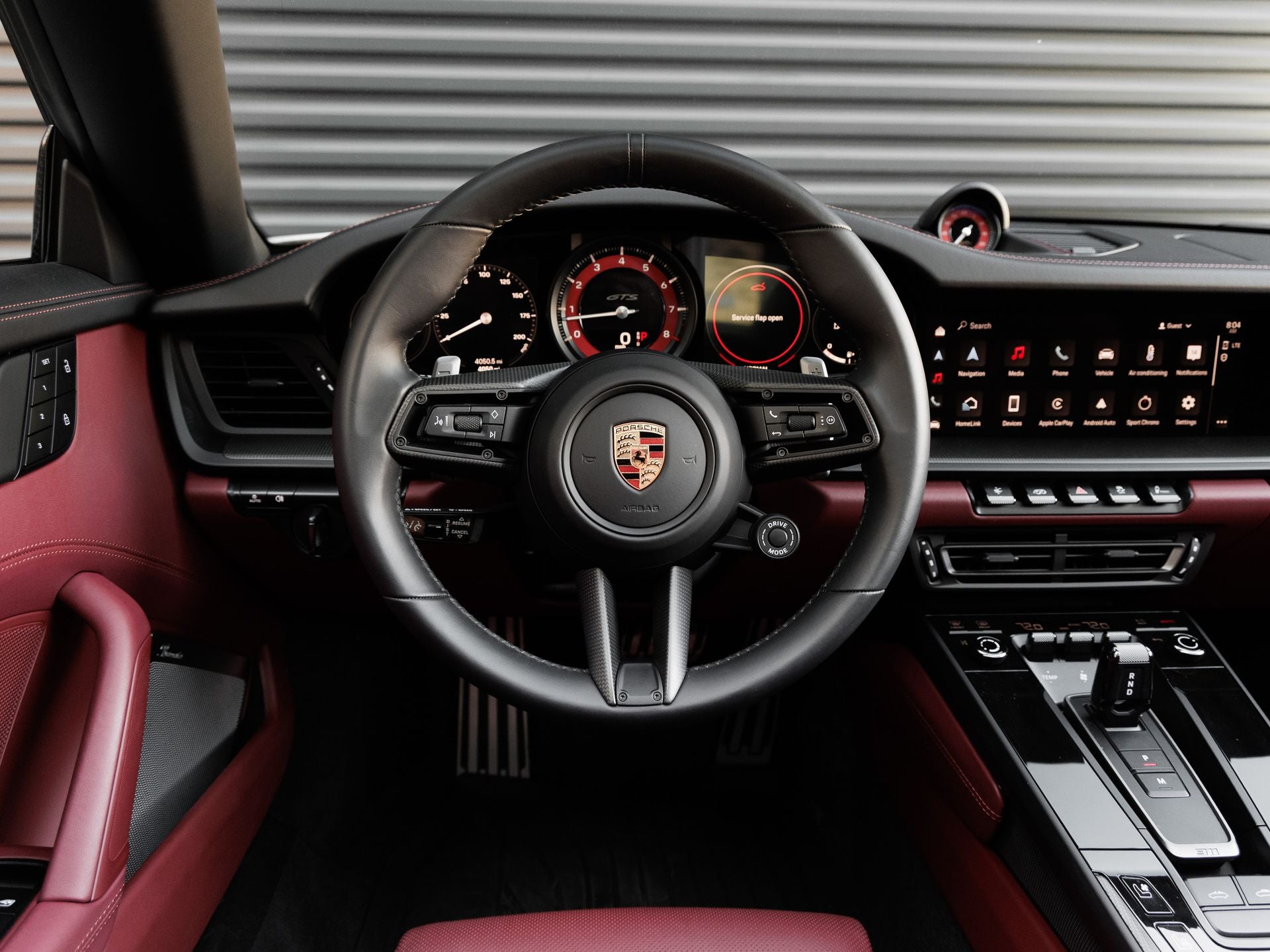 2024 Porsche 911 911 Targa 4 GTS (MY24)