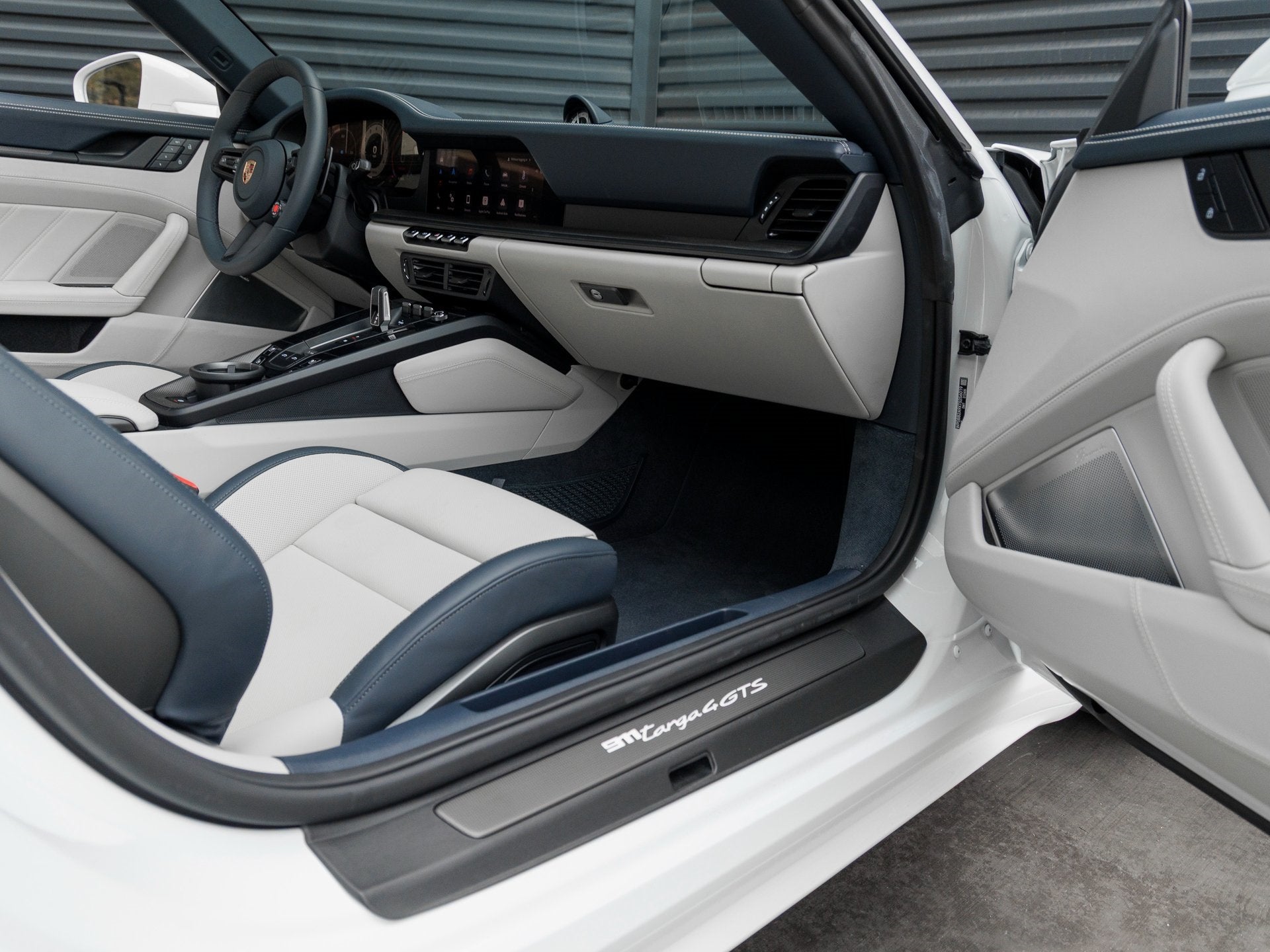 2026 Porsche 911 911 Targa 4 GTS