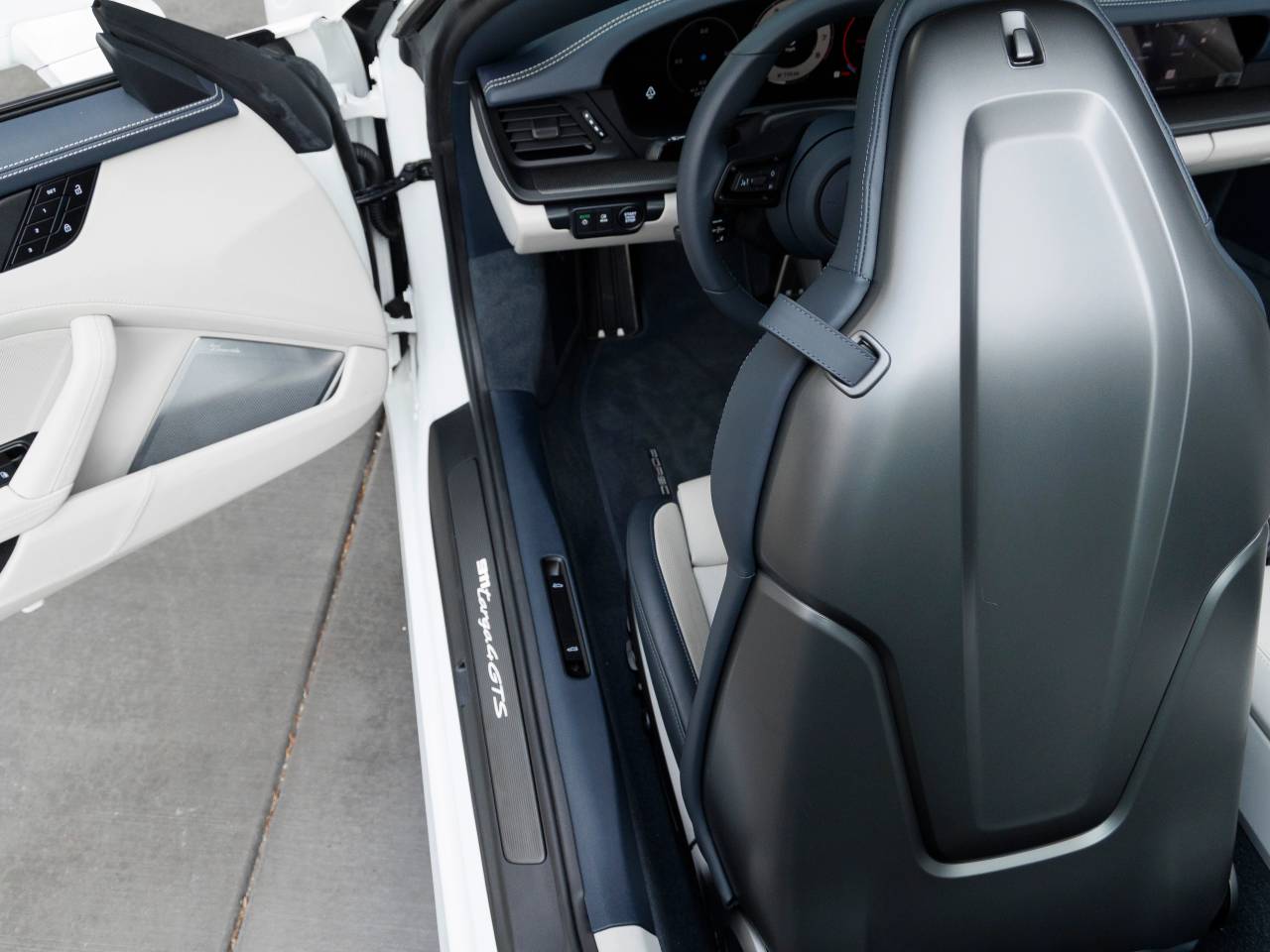 2026 Porsche 911 911 Targa 4 GTS