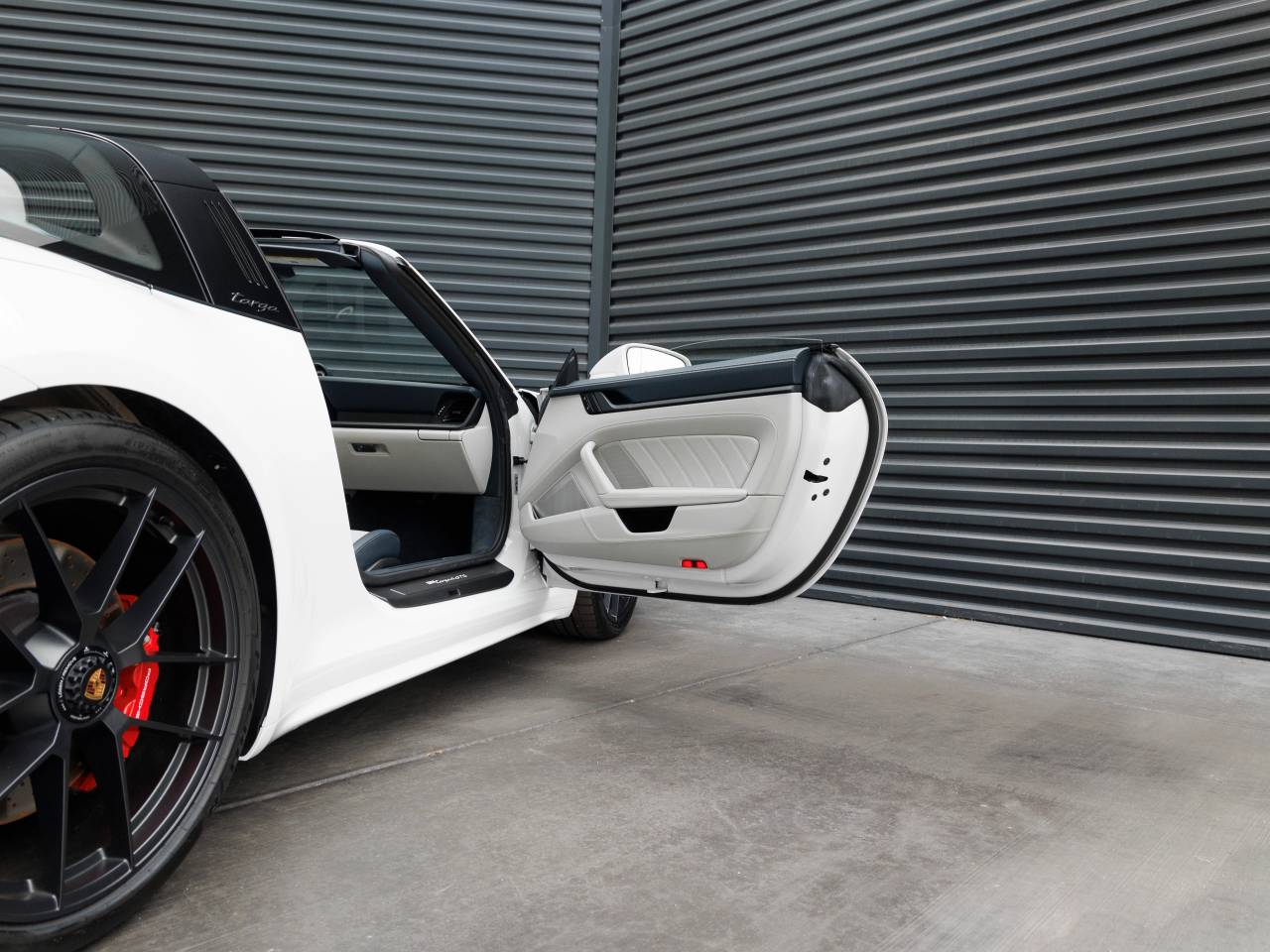 2026 Porsche 911 911 Targa 4 GTS