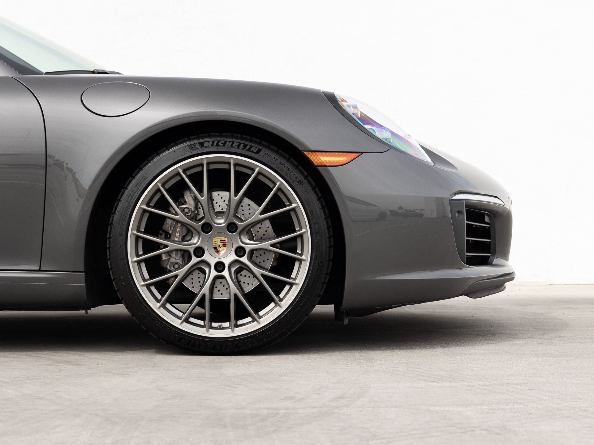 2018 Porsche 911 911 Carrera Cabriolet