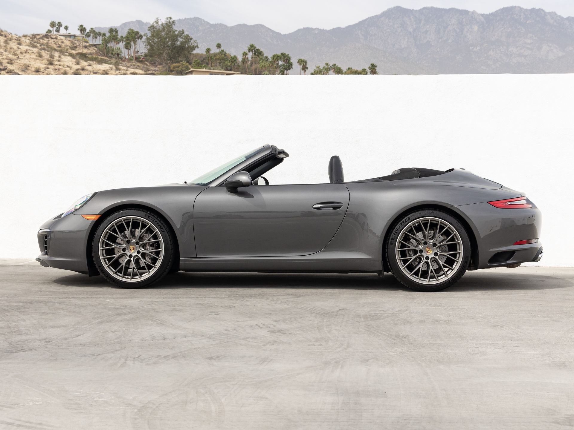 2018 Porsche 911 911 Carrera Cabriolet