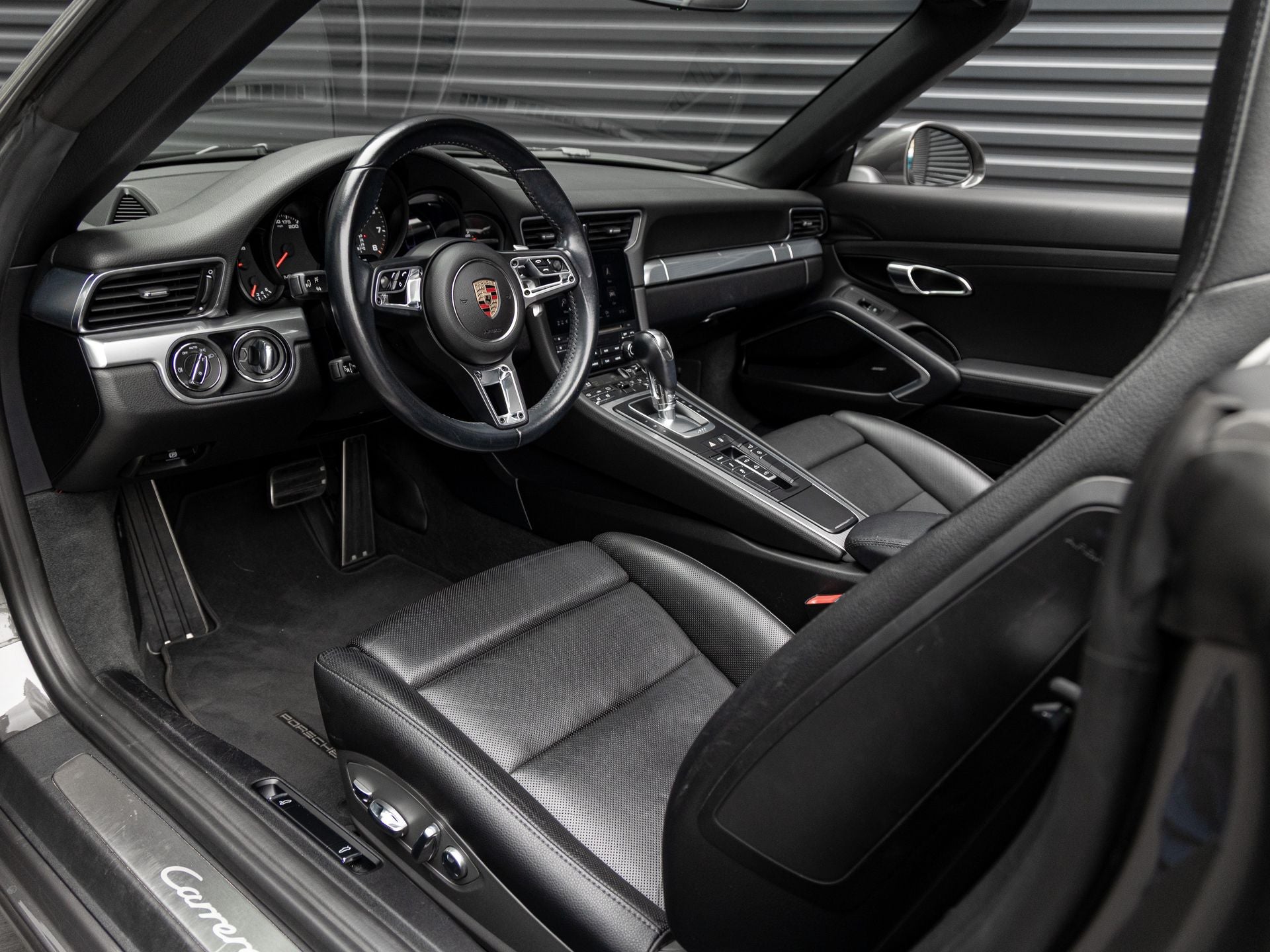 2018 Porsche 911 911 Carrera Cabriolet