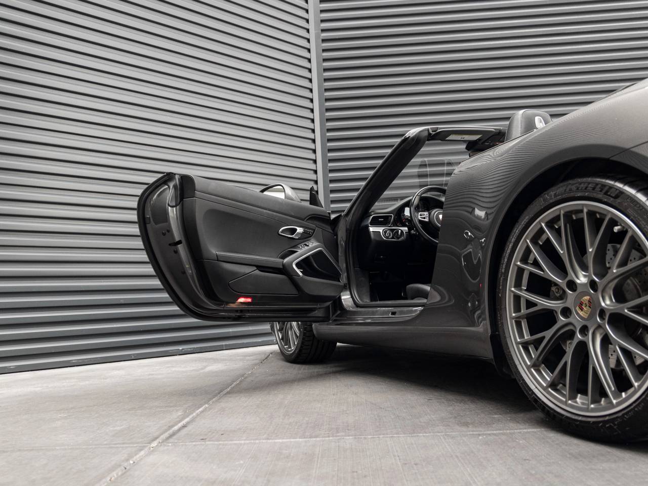 2018 Porsche 911 911 Carrera Cabriolet