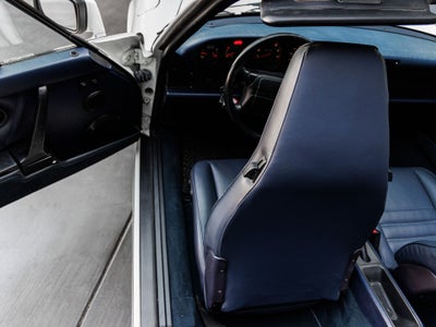 1991 Porsche 911 Carrera 2