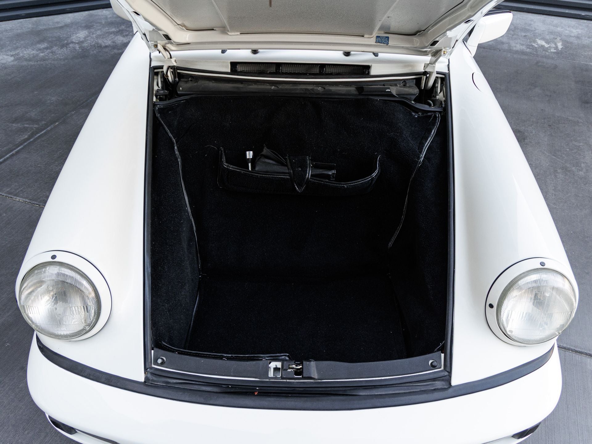 1991 Porsche 911 Carrera 2