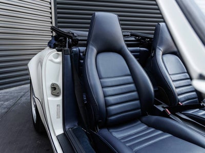 1991 Porsche 911 Carrera 2