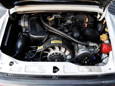1991 Porsche 911 Carrera 2