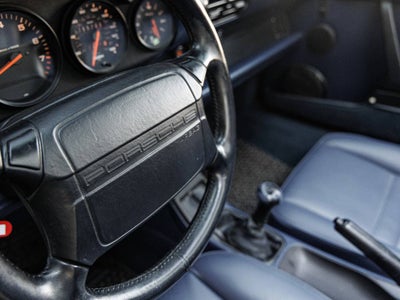 1991 Porsche 911 Carrera 2