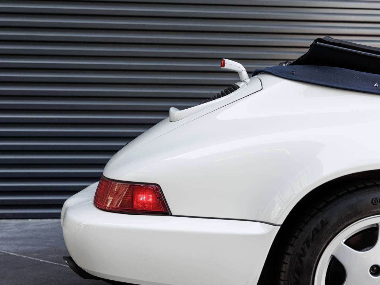 1991 Porsche 911 Carrera 2