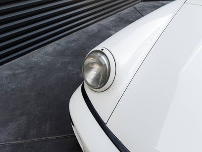 1991 Porsche 911 Carrera 2