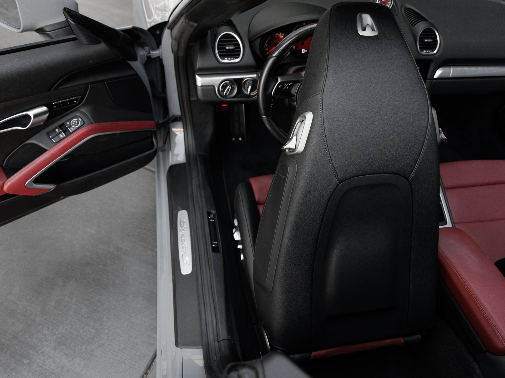 2025 Porsche 718 718 Boxster S