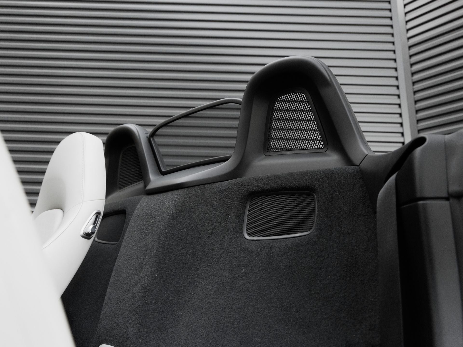 2025 Porsche 718 Boxster S