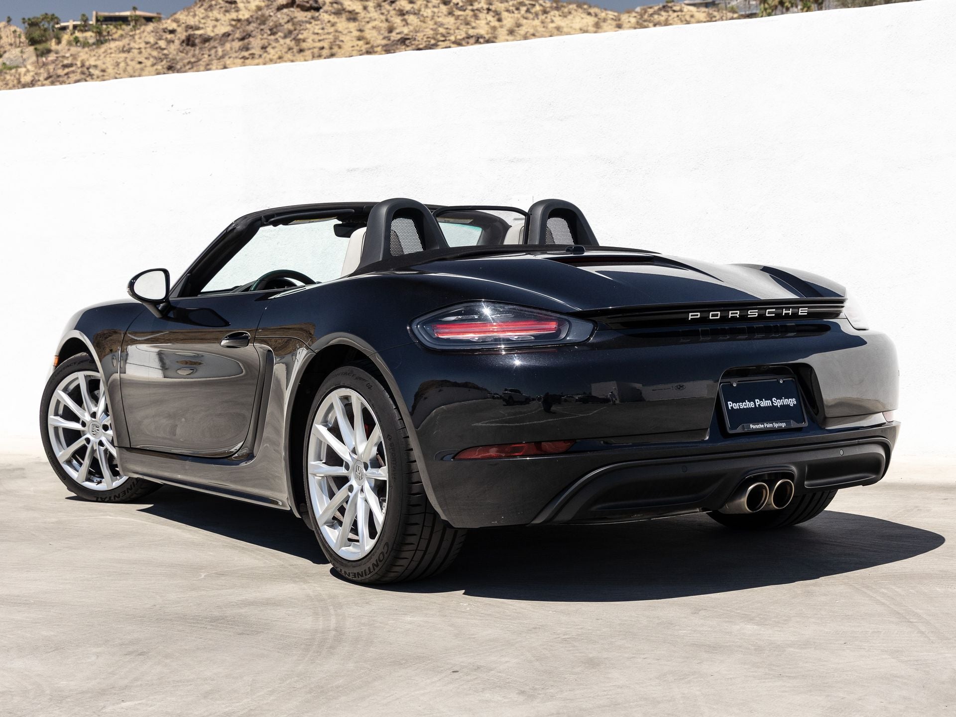 2025 Porsche 718 Boxster S