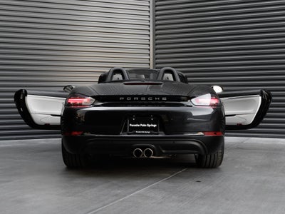 2025 Porsche 718 Boxster S