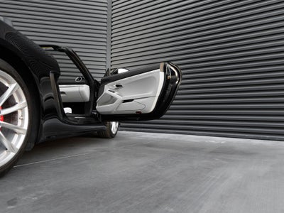 2025 Porsche 718 Boxster S