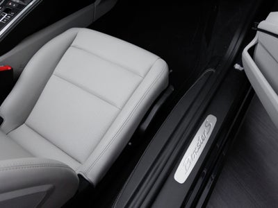 2025 Porsche 718 Boxster S