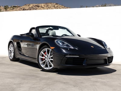 2025 Porsche 718 Boxster S