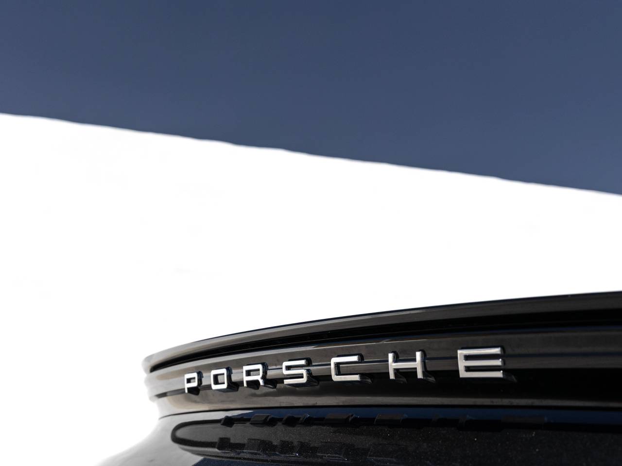 2025 Porsche 718 Boxster S