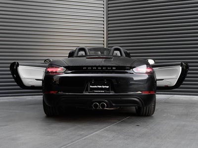 2025 Porsche 718 Boxster S