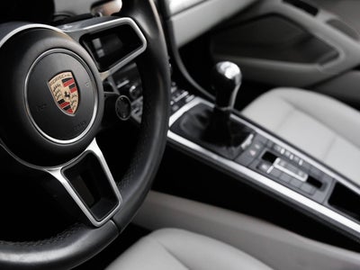 2025 Porsche 718 Boxster S