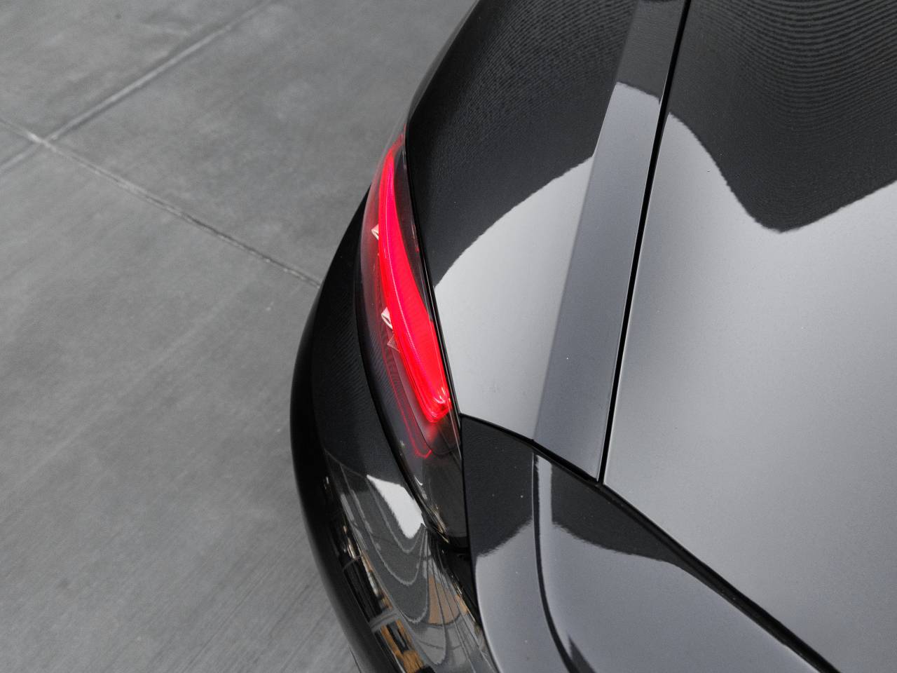 2025 Porsche 718 Boxster S