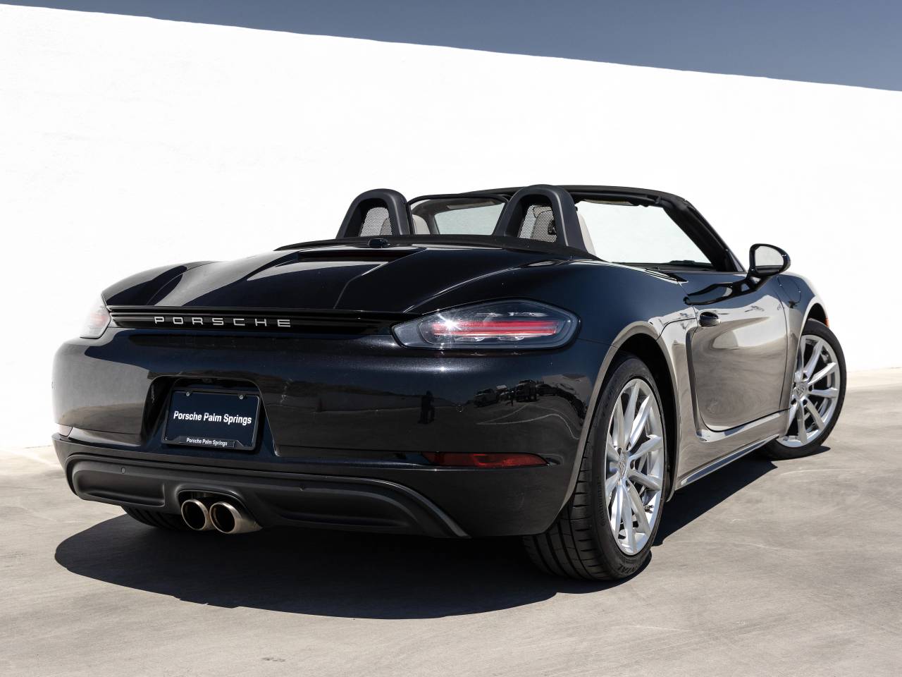 2025 Porsche 718 Boxster S