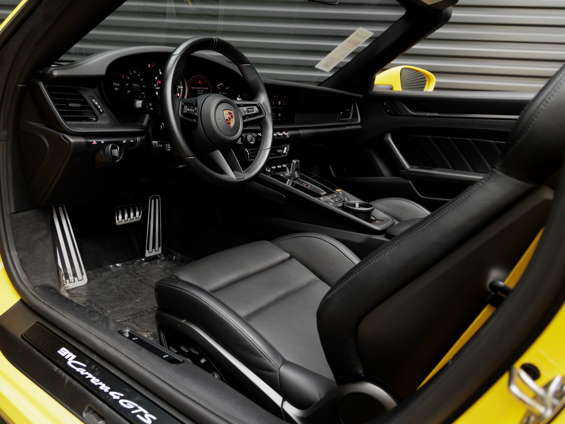 2023 Porsche 911 911 Carrera 4 GTS Cabriolet (MY23)