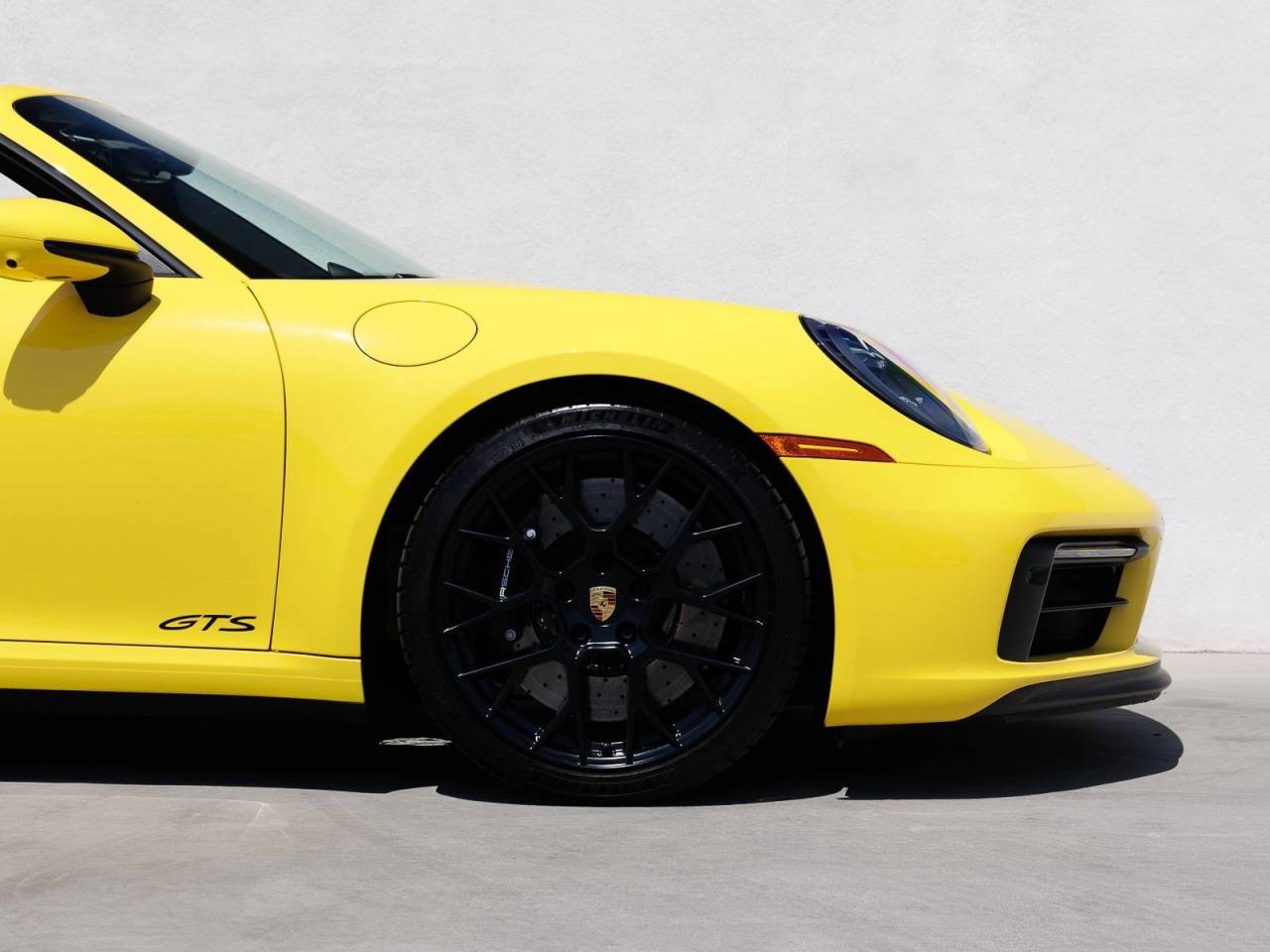 2023 Porsche 911 911 Carrera 4 GTS Cabriolet (MY23)