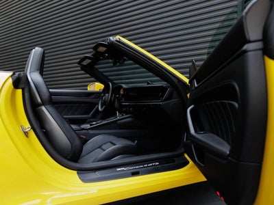 2023 Porsche 911 911 Carrera 4 GTS Cabriolet (MY23)