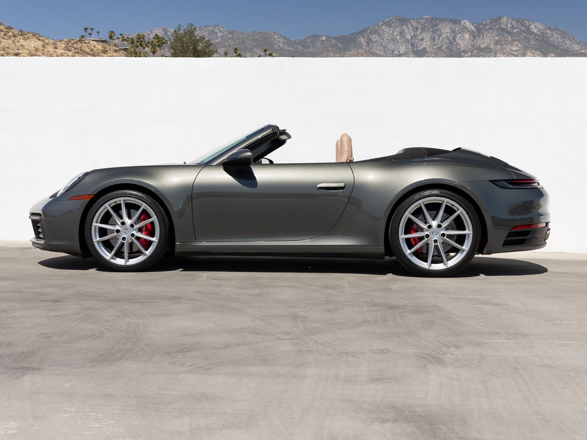 2020 Porsche 911 Carrera S Cabriolet