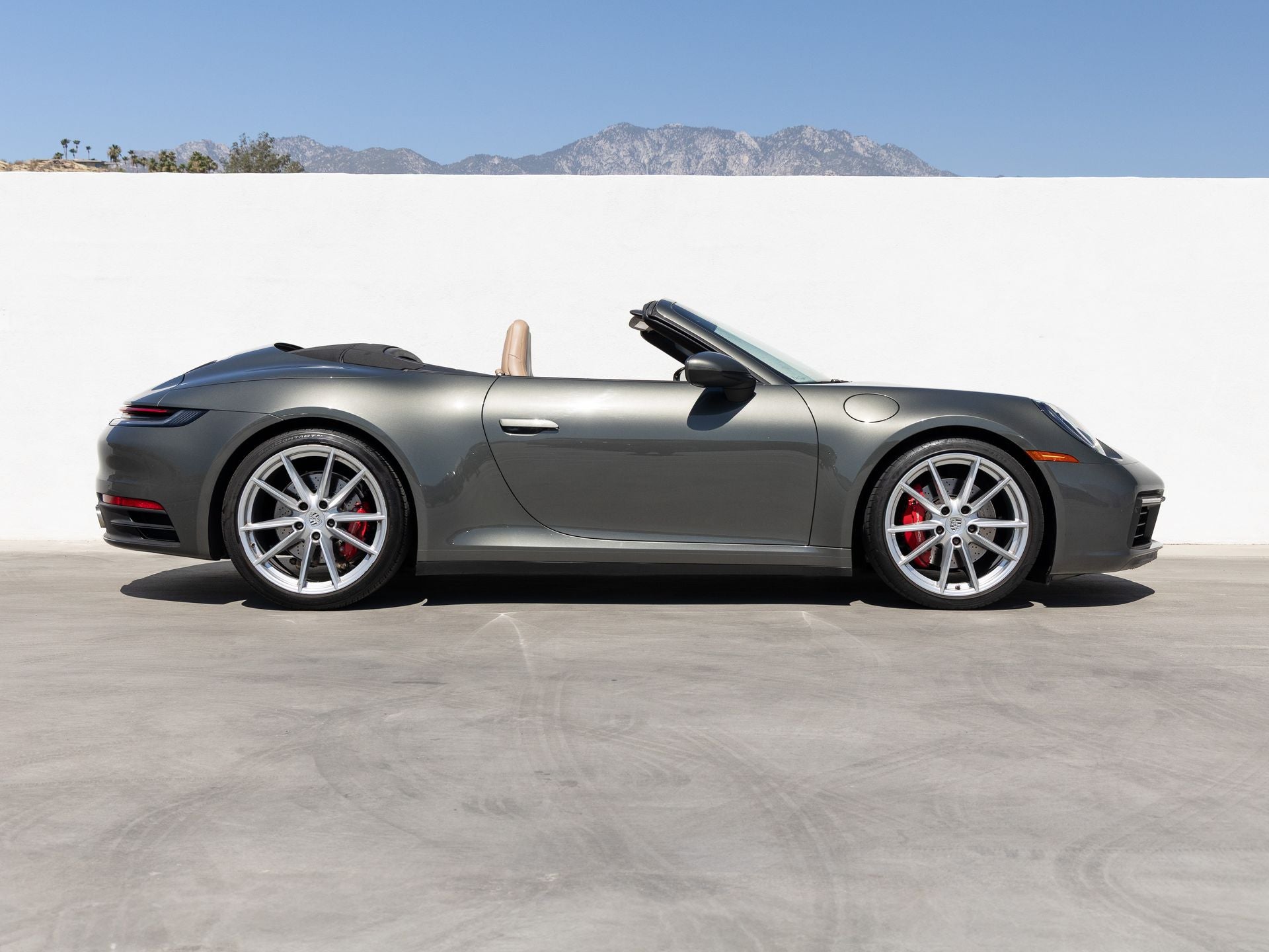 2020 Porsche 911 Carrera S Cabriolet
