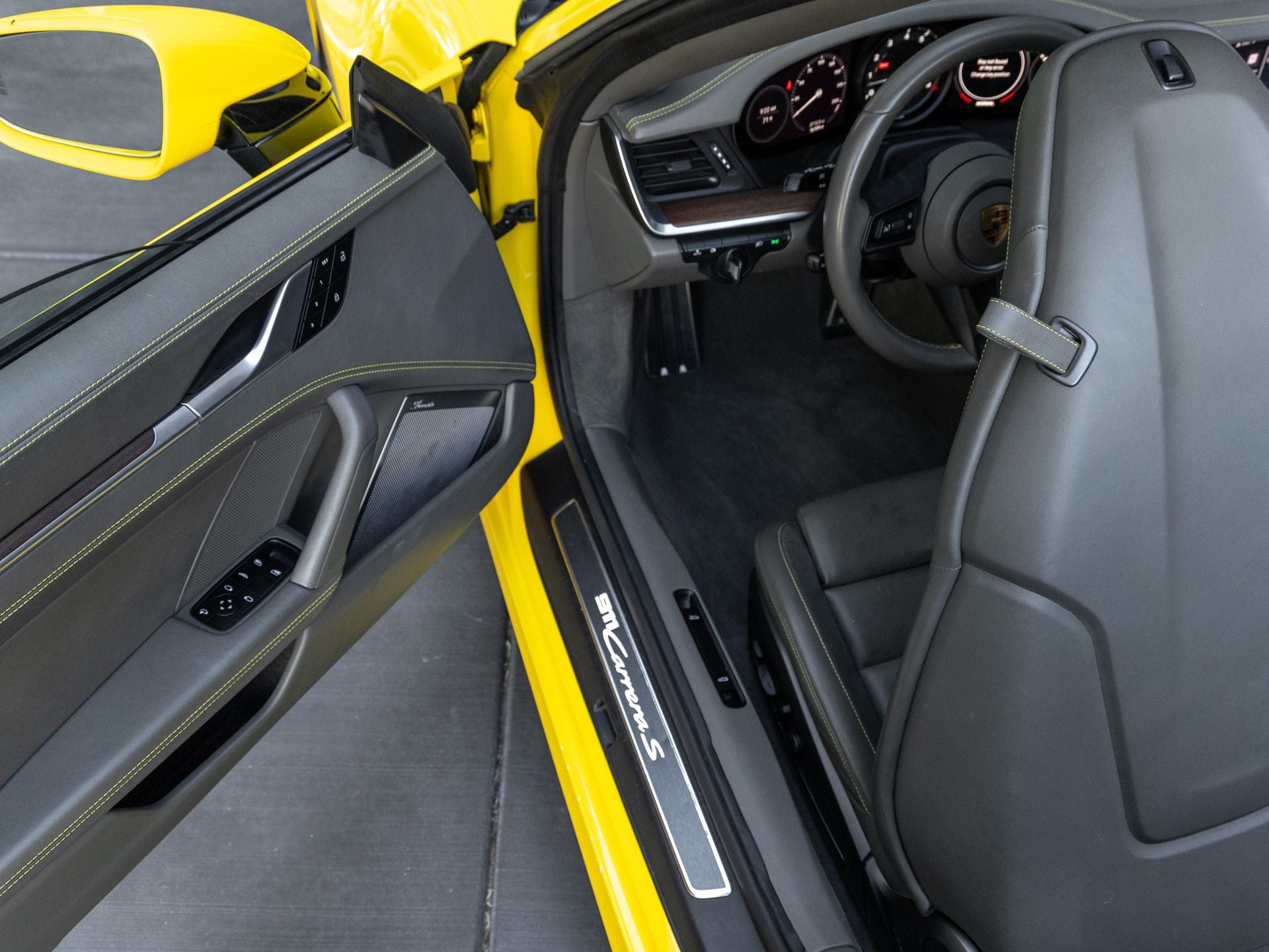 2022 Porsche 911 Carrera S