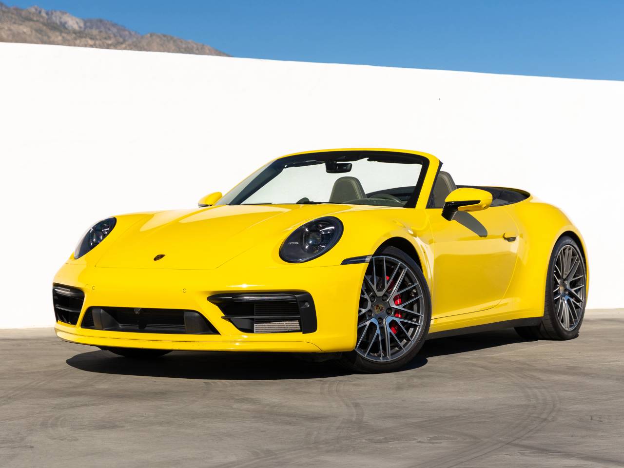 2022 Porsche 911 911 Carrera S Cabriolet (MY22)