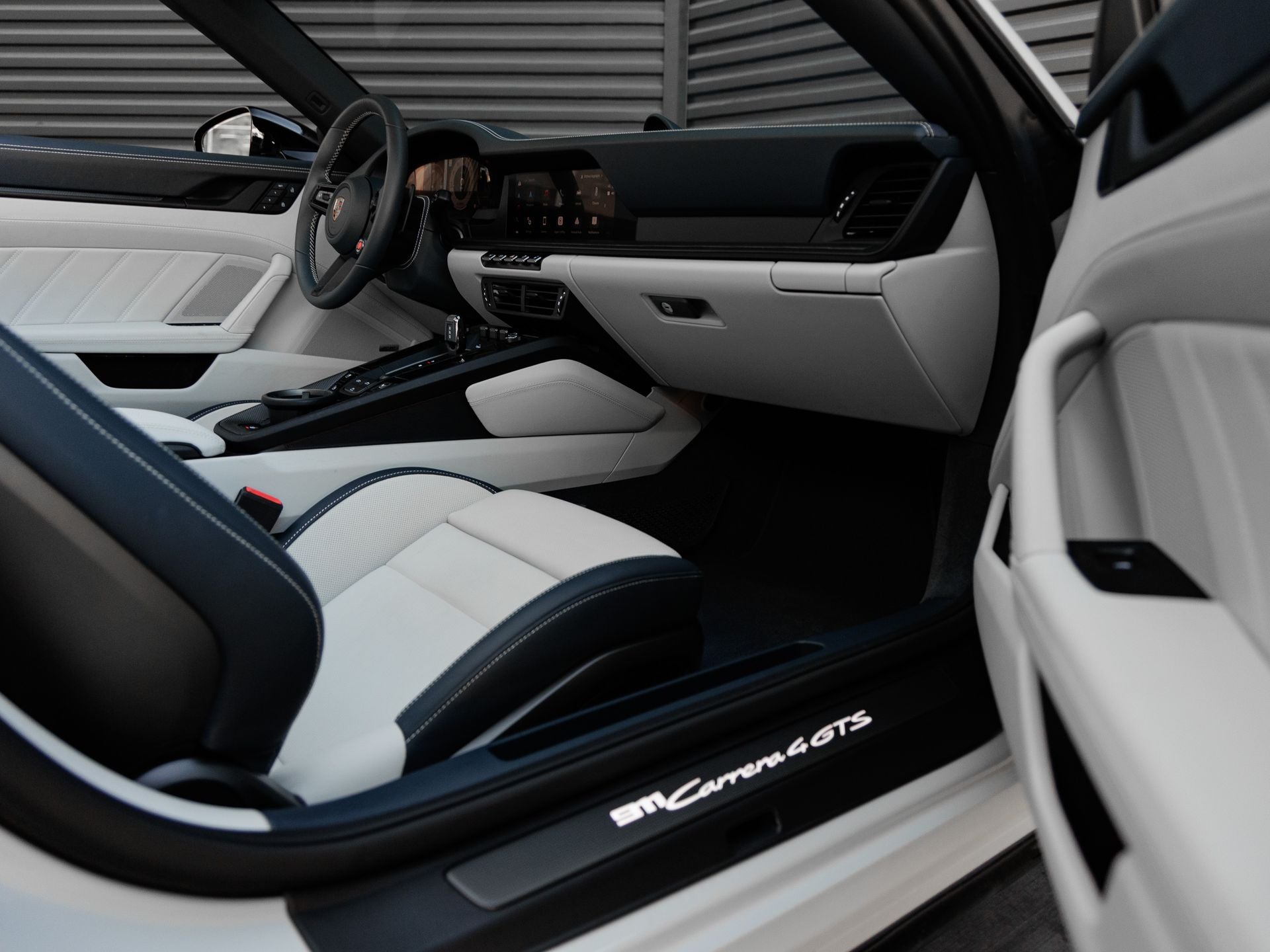 2026 Porsche 911 911 Carrera 4 GTS Cabriolet