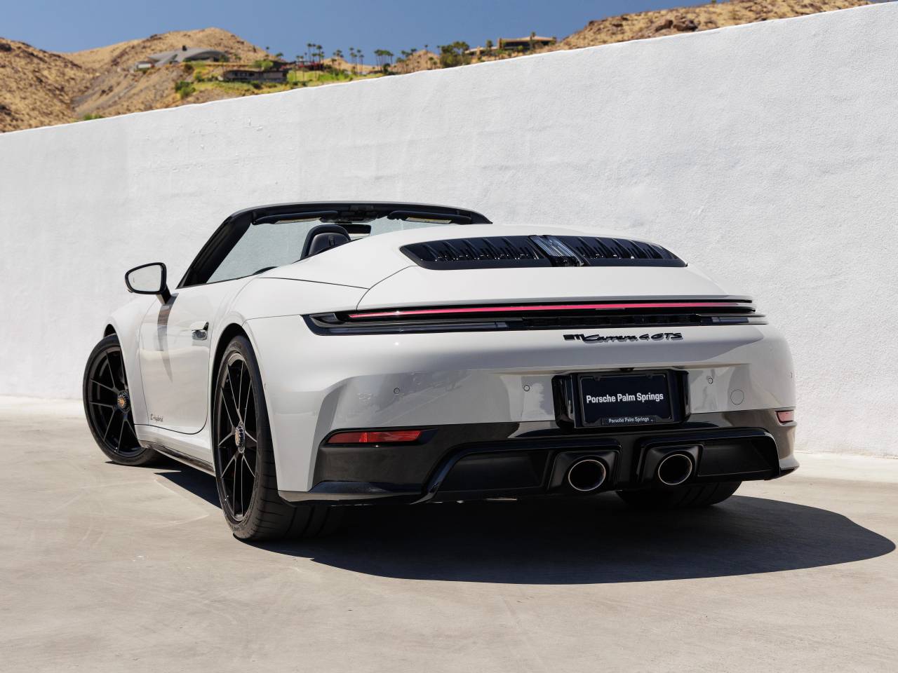 2026 Porsche 911 911 Carrera 4 GTS Cabriolet