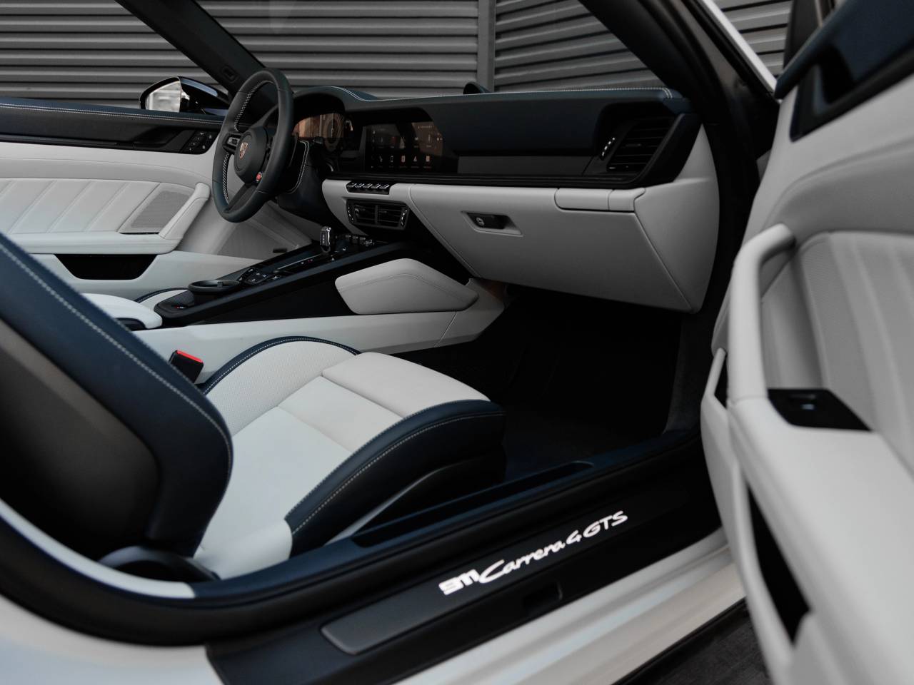 2026 Porsche 911 911 Carrera 4 GTS Cabriolet