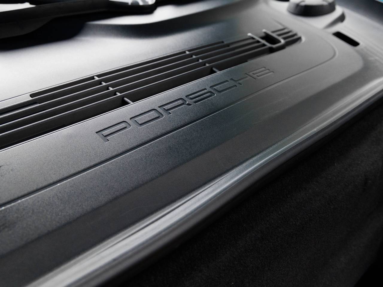 2018 Porsche 911 911 Carrera 4S Cabriolet