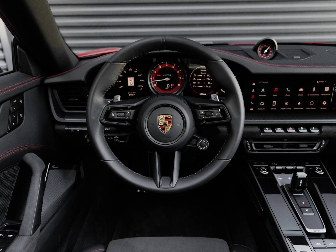 2024 Porsche 911 Carrera 4 GTS Cabriolet