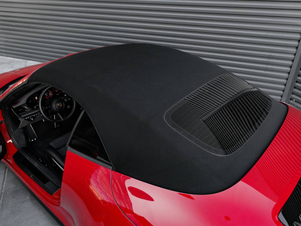 2024 Porsche 911 Carrera 4 GTS Cabriolet