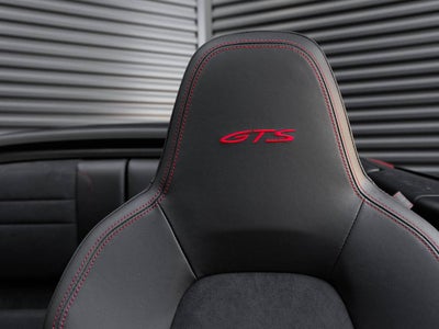 2024 Porsche 911 Carrera 4 GTS Cabriolet