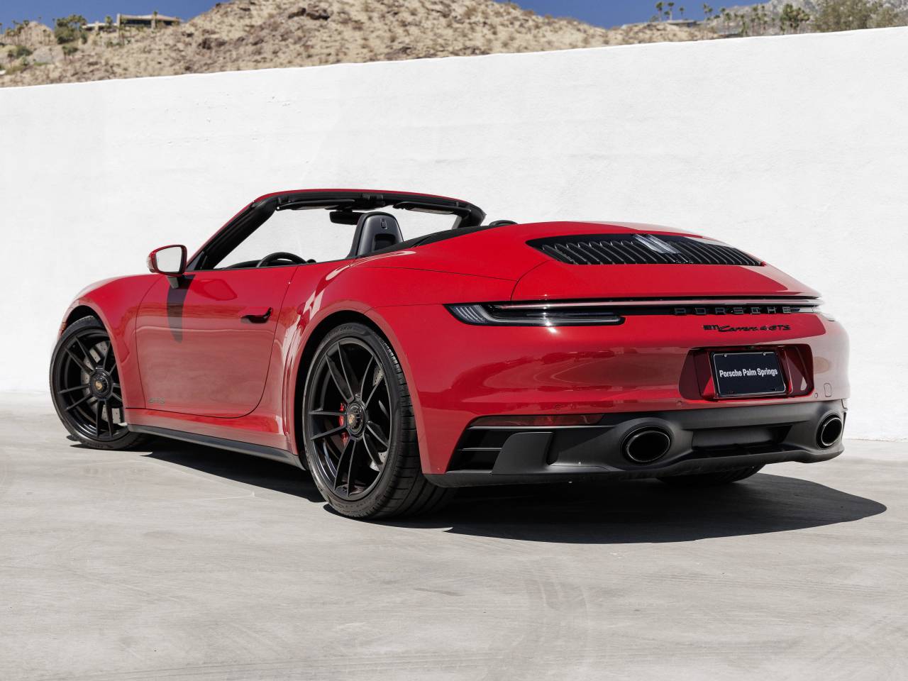 2024 Porsche 911 Carrera 4 GTS Cabriolet
